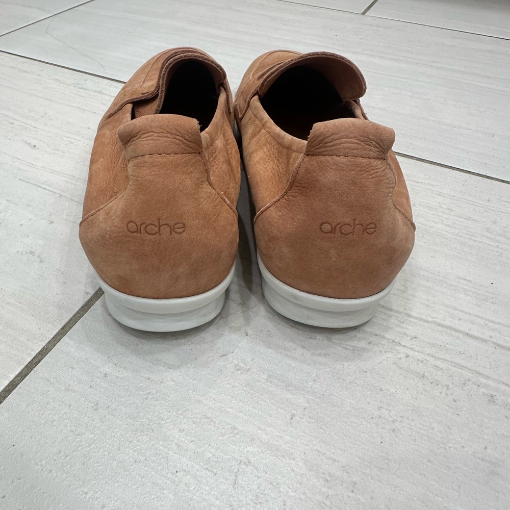 Arche Women’s Tan Loafers - Picture 2 of 11